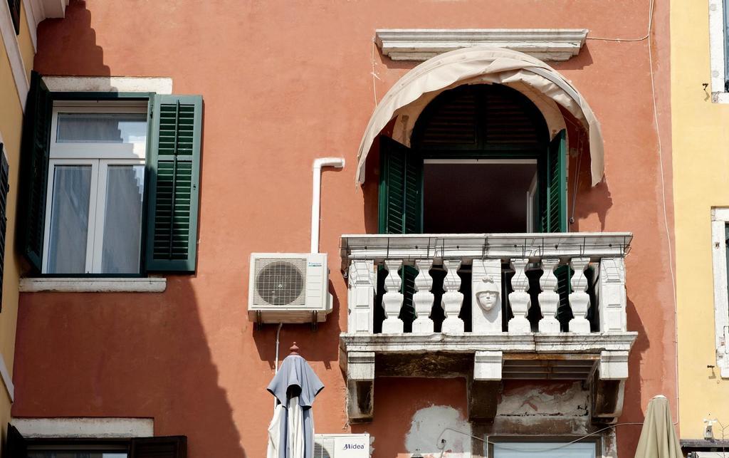 Apartment Al Porto Rovinj Eksteriør bilde